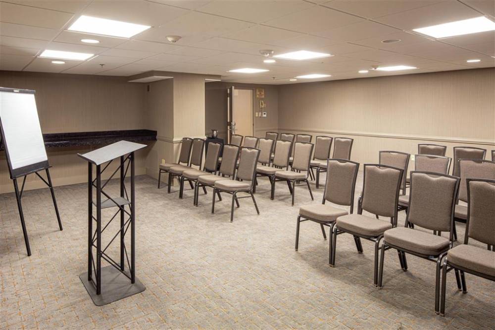 Doubletree By Hilton Pittsburgh - Green Tree 2