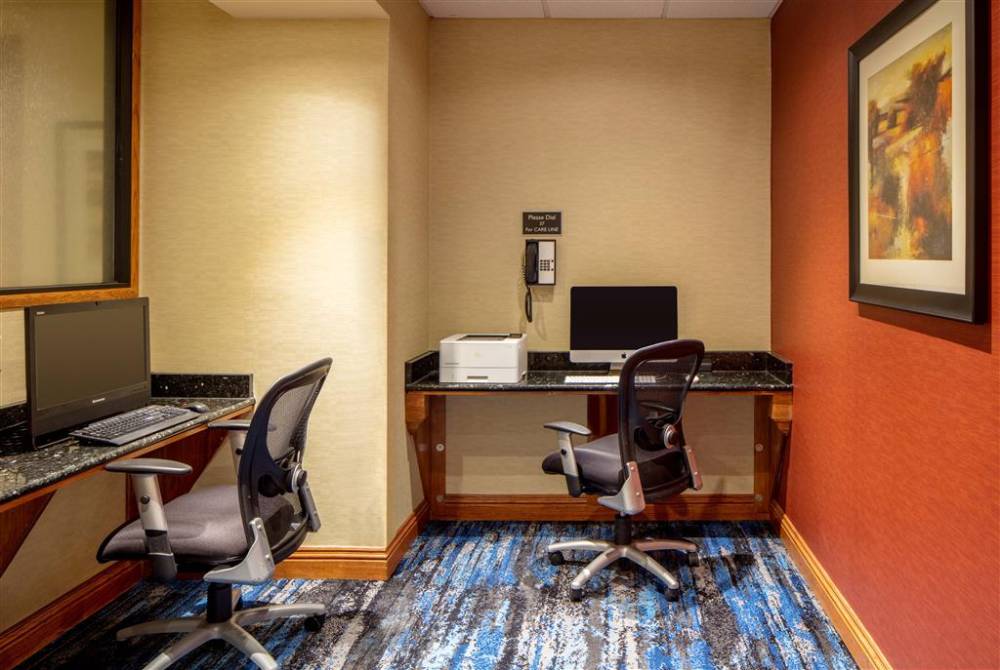 Doubletree Suites By Hilton Minneapolis Downtown 5