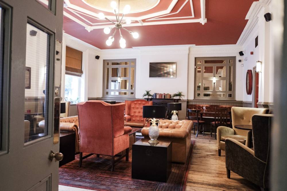 Drayton Court Hotel 3