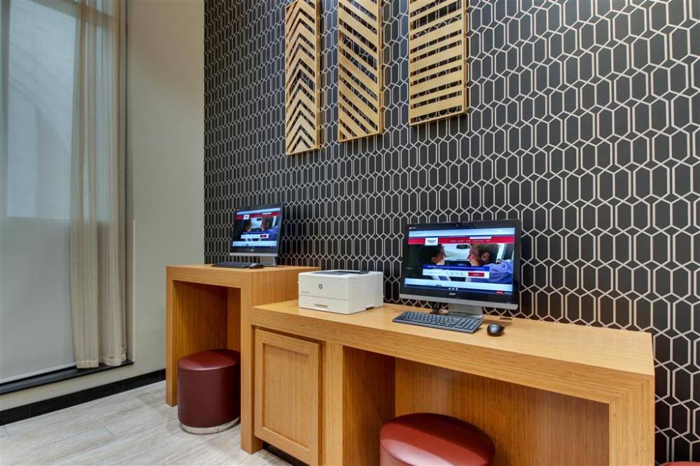 Drury Plaza Hotel Milwaukee Downtown 3