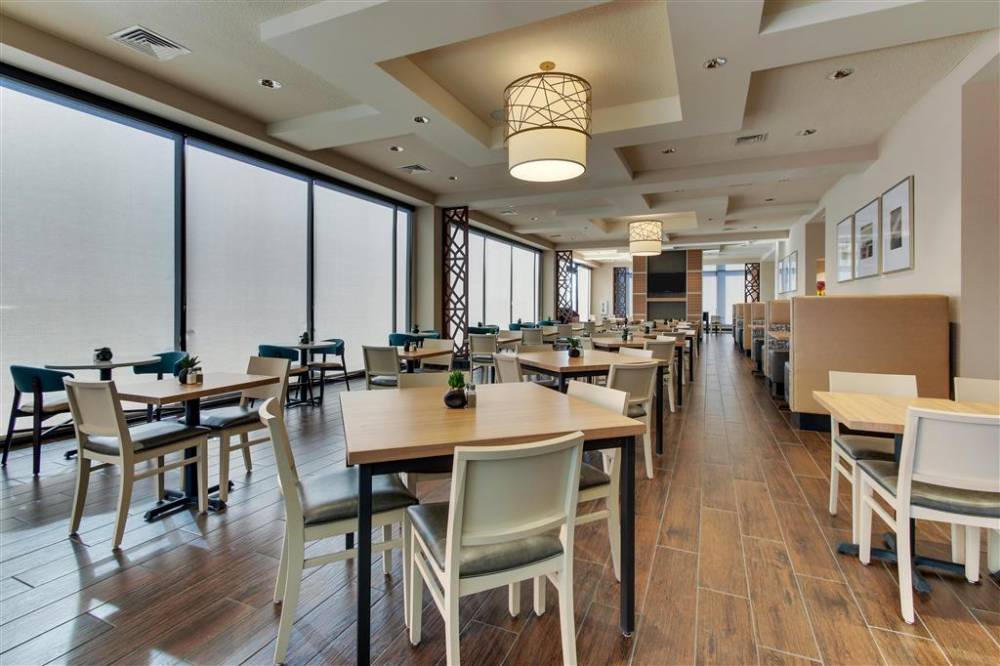 Drury Plaza Hotel Nashville Downtown 8