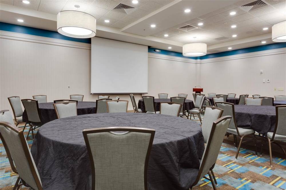Drury Plaza Hotel St Louis St Charles 2