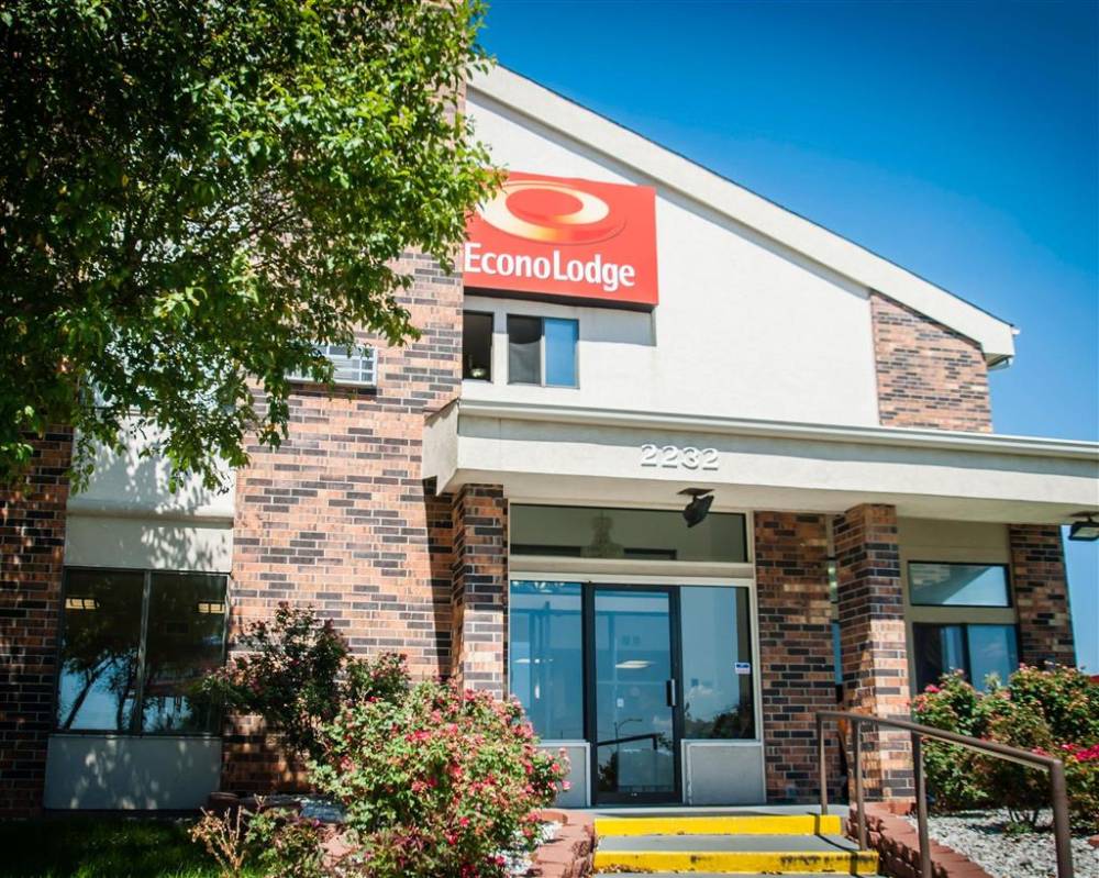 Econo Lodge Kansas City Downtown North 3