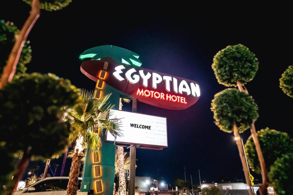 Egyptian Motor Hotel, Bw Signature Collection 3