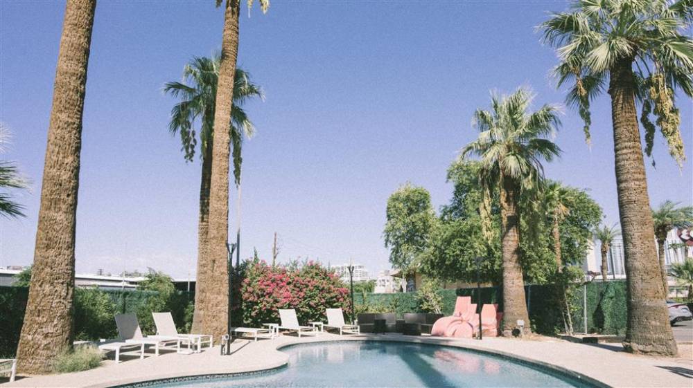 Egyptian Motor Hotel, Bw Signature Collection