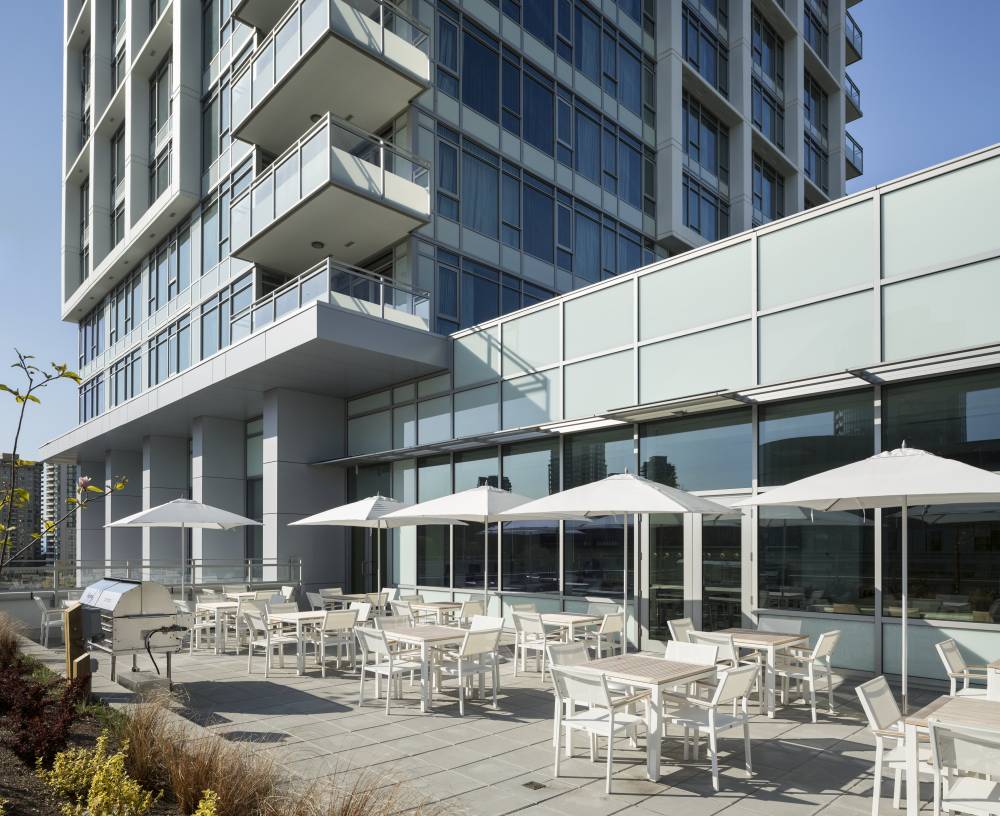 Element Vancouver Metrotown 3