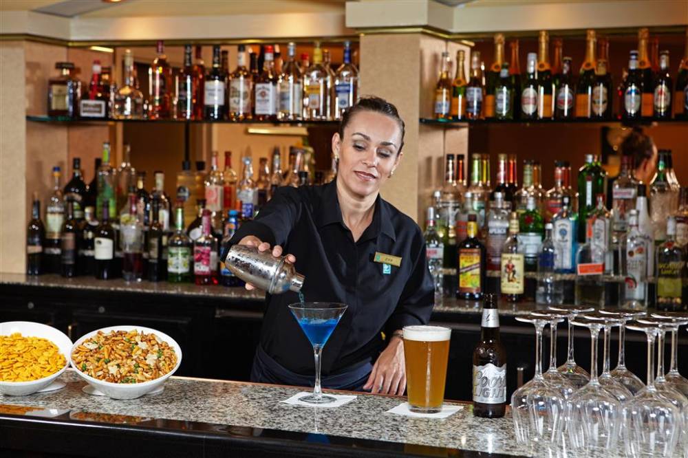 Embassy Suites By Hilton Los Angeles-intl Airport North 5
