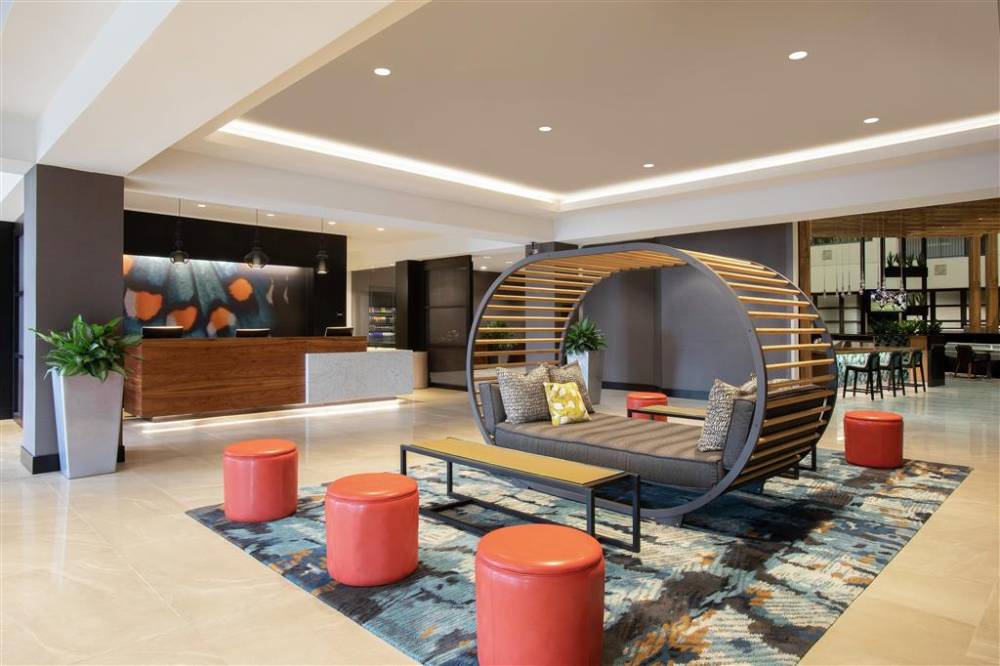 Embassy Suites By Hilton Orlando Airport 4