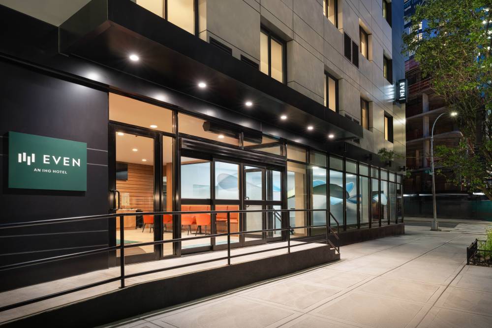 Even Long Island City 6