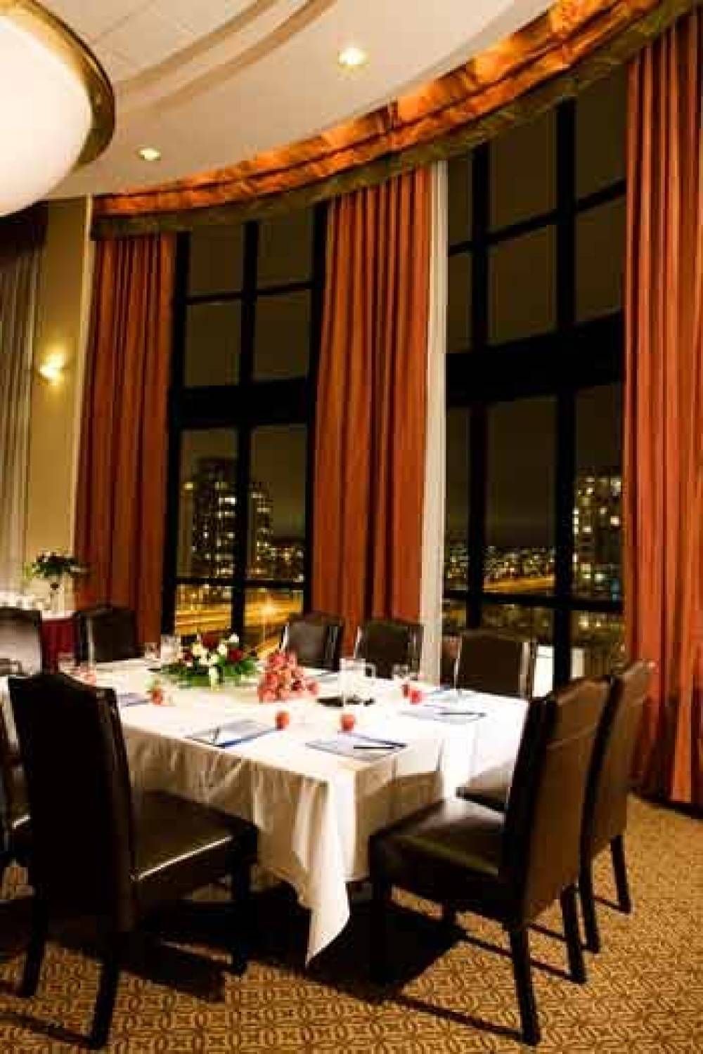 Executive Hotel Vintage Park 4