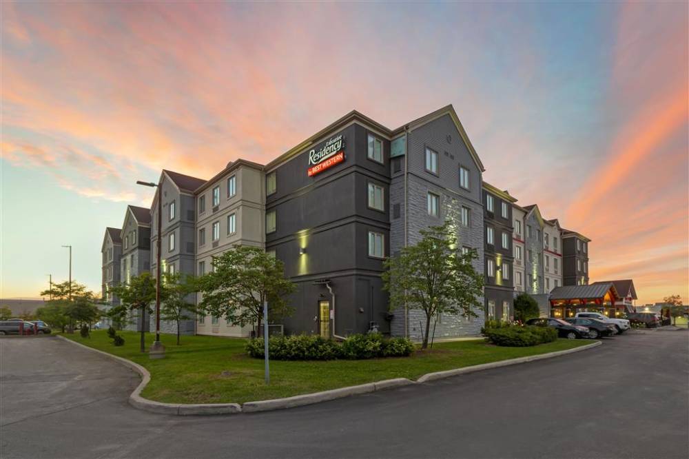 Executive Residency By Best Western Toronto-mississauga