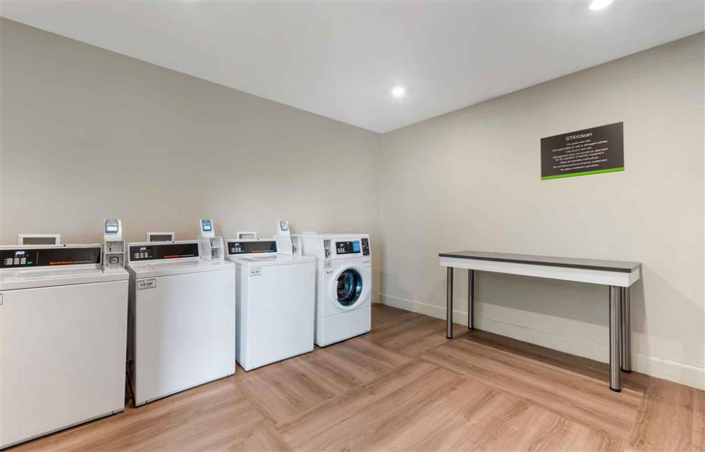 Extended Stay America Suites Huntsville 3