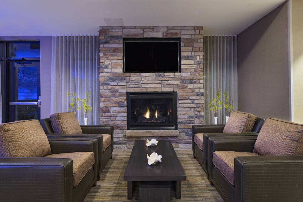 Fairfield By Marriott Inn And Suites Colorado Springs East-ballpark 9