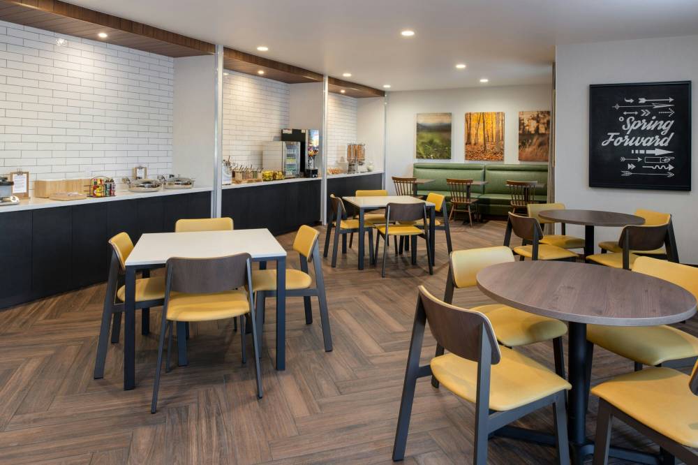 Fairfield By Marriott Inn And Suites Scottsdale Old Town 9