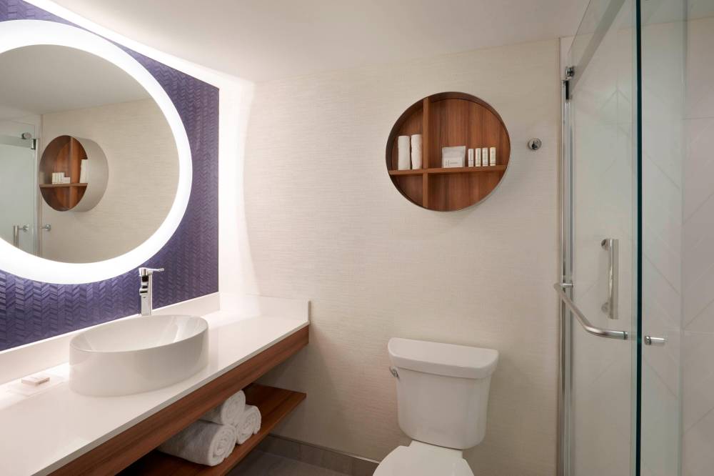 Fairfield By Marriott Montreal Downtown 1