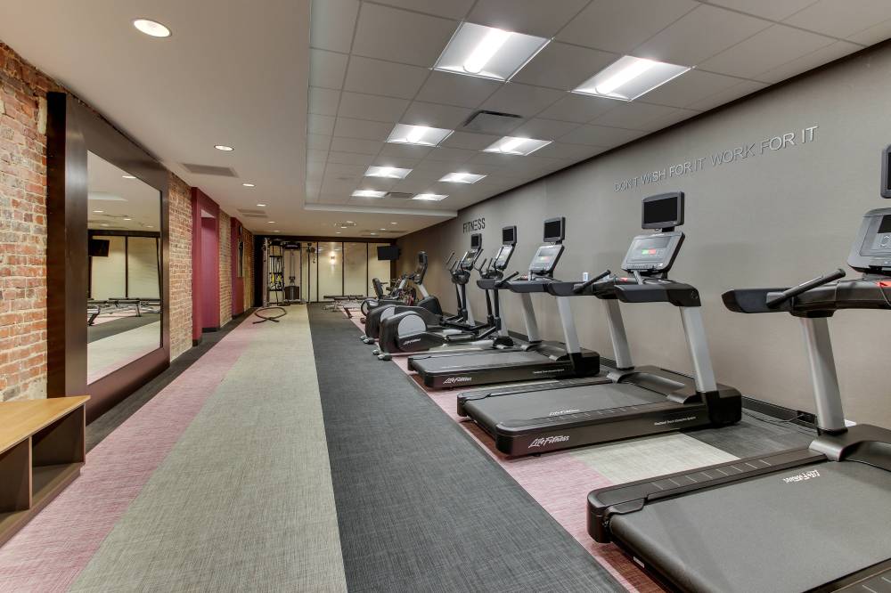 Fairfield Inn And Suites By Marriott Birmingham Downtown 6