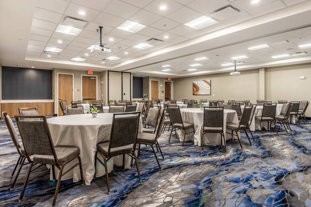Fairfield Inn And Suites By Marriott Dallas Dfw Apt North-coppell Grapevine 8
