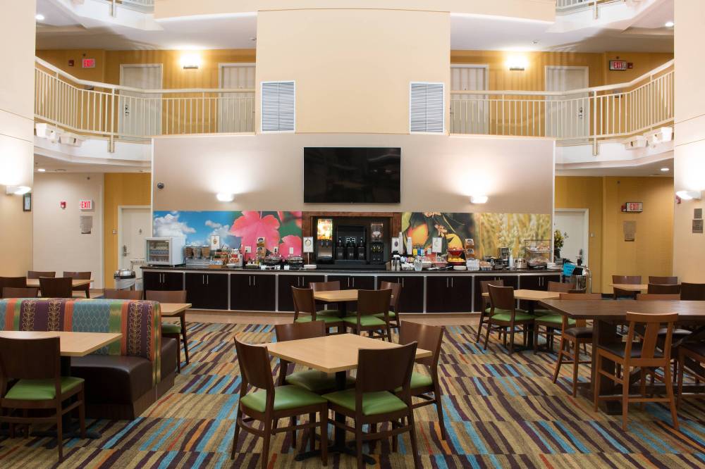 Fairfield Inn And Suites By Marriott Oakland Hayward 6
