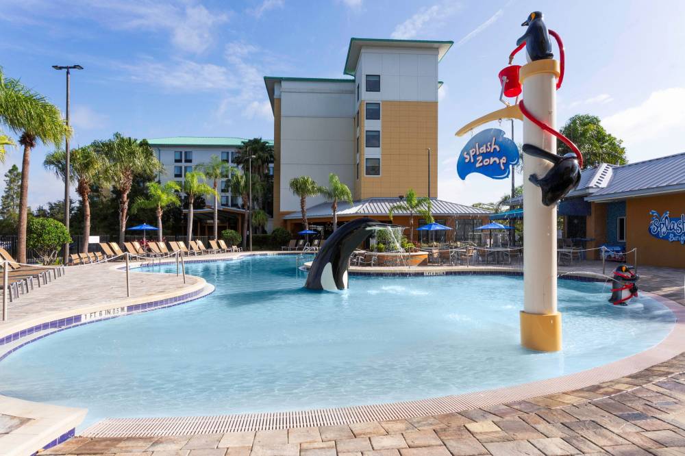 Fairfield Inn And Suites By Marriott Orlando At Seaworld 9