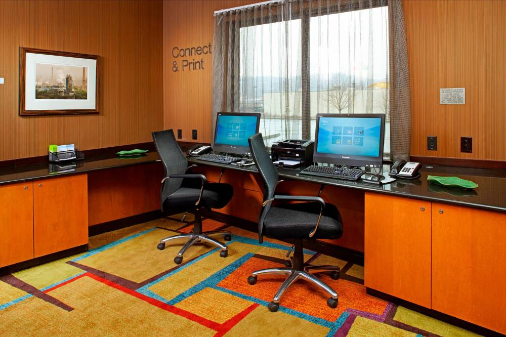 Fairfield Inn And Suites By Marriott Pittsburgh Neville Island 3