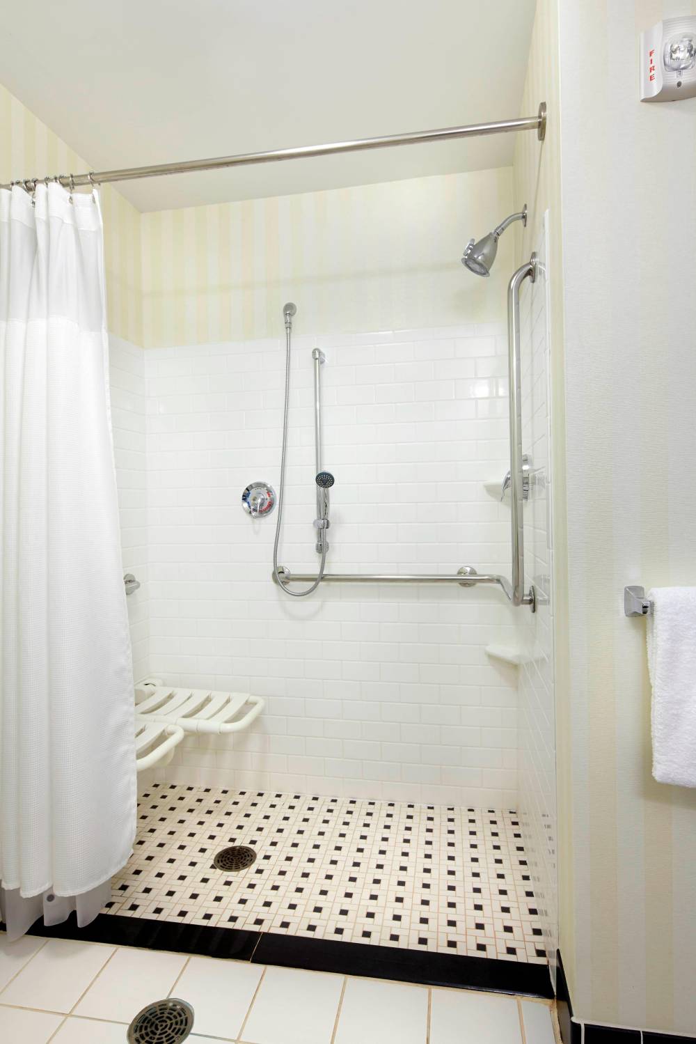 Fairfield Inn And Suites By Marriott Pittsburgh Neville Island 2