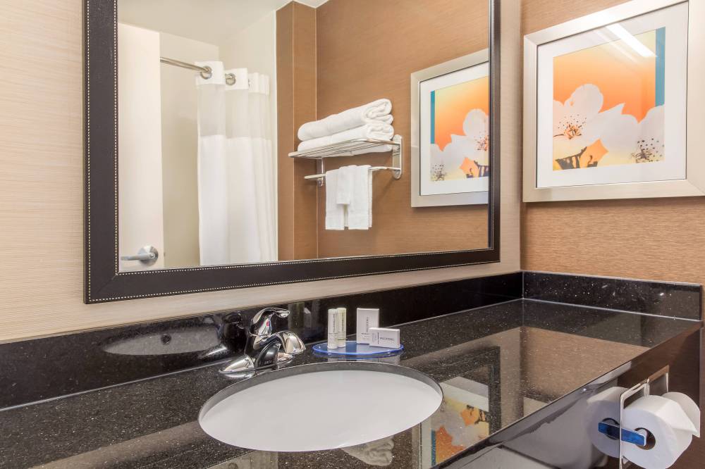 Fairfield Inn And Suites By Marriott Sioux Falls 1