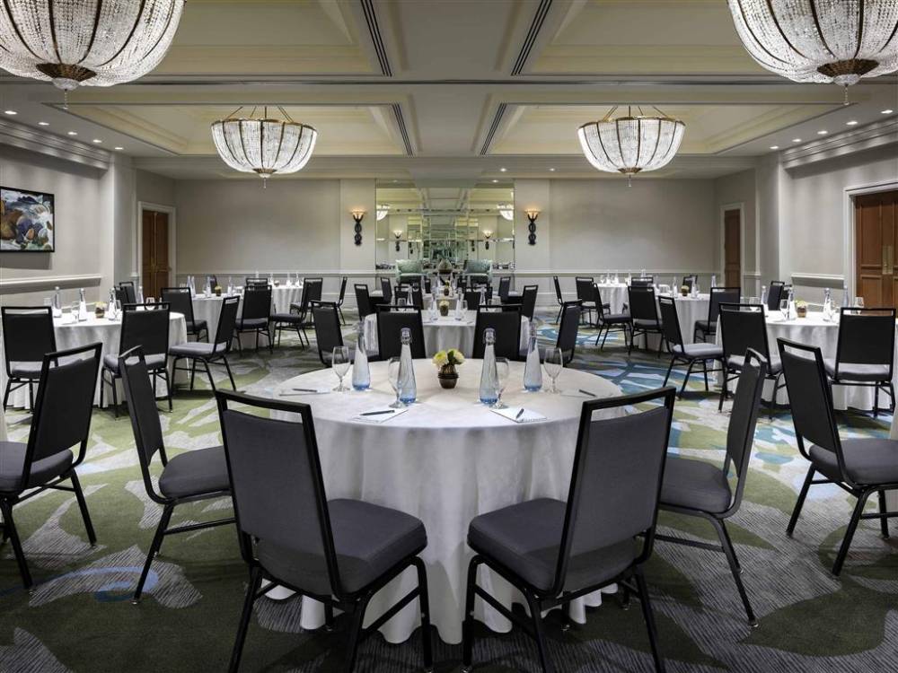 Fairmont Waterfront 3