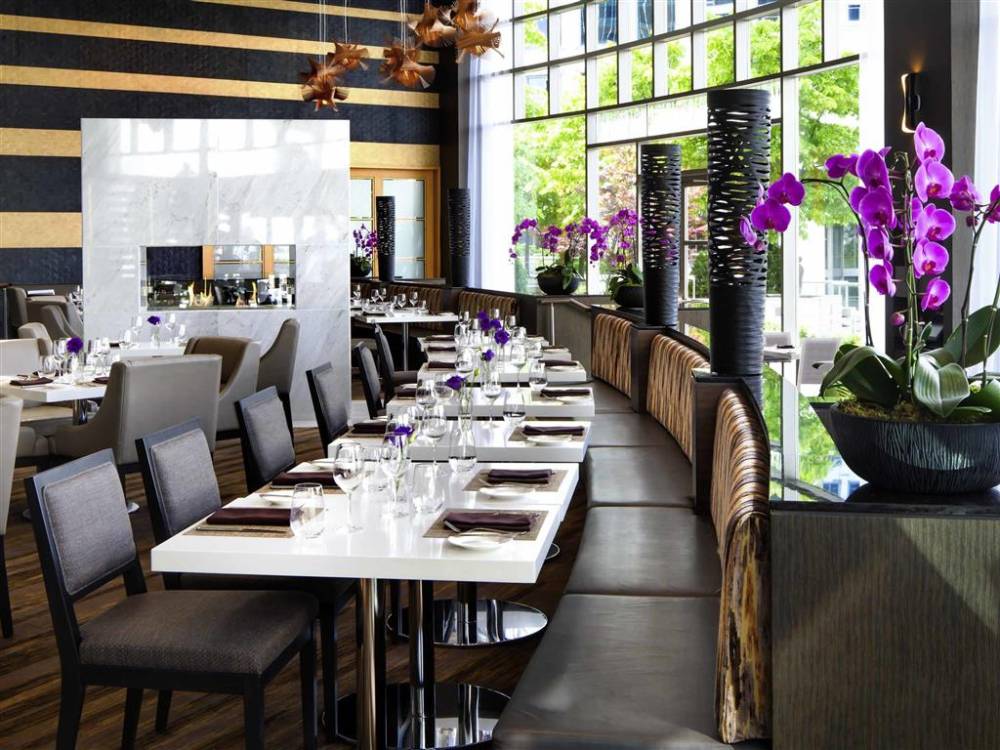 Fairmont Waterfront 7
