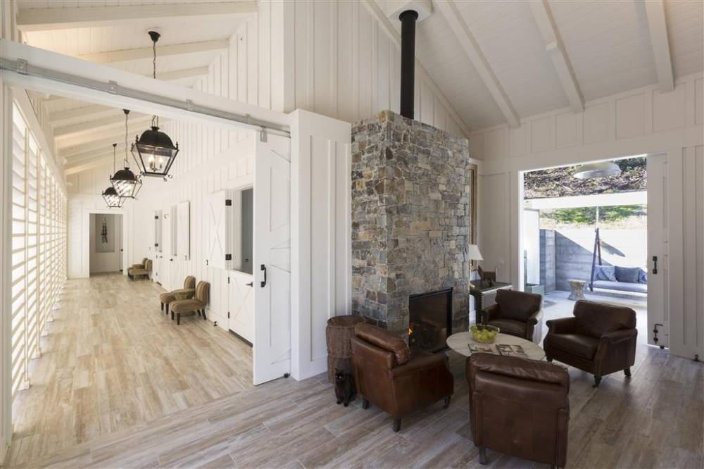 Farmhouse Inn 4