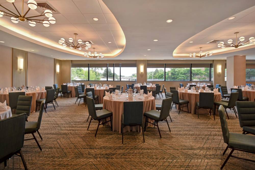 Four Points By Sheraton Boston Newton 10