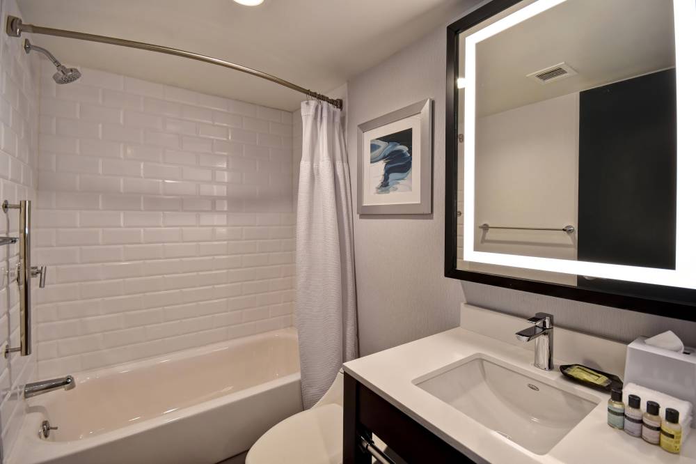 Four Points By Sheraton Boston Newton 2