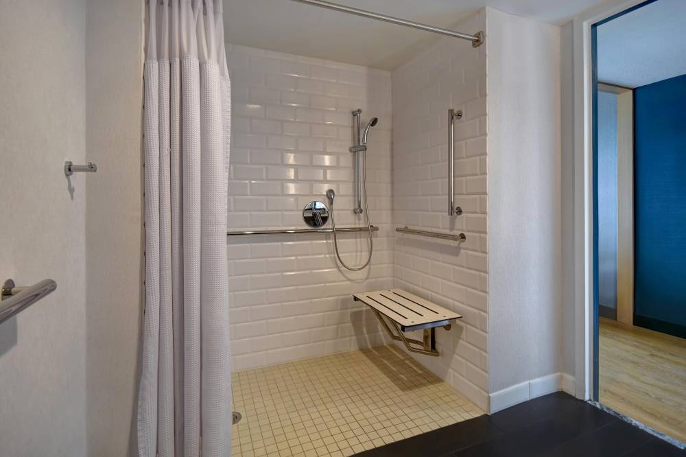 Four Points By Sheraton Boston Newton 6