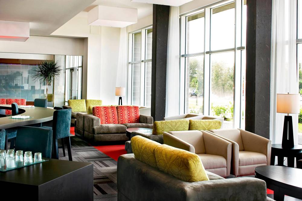 Four Points By Sheraton Levis Convention Centre 15
