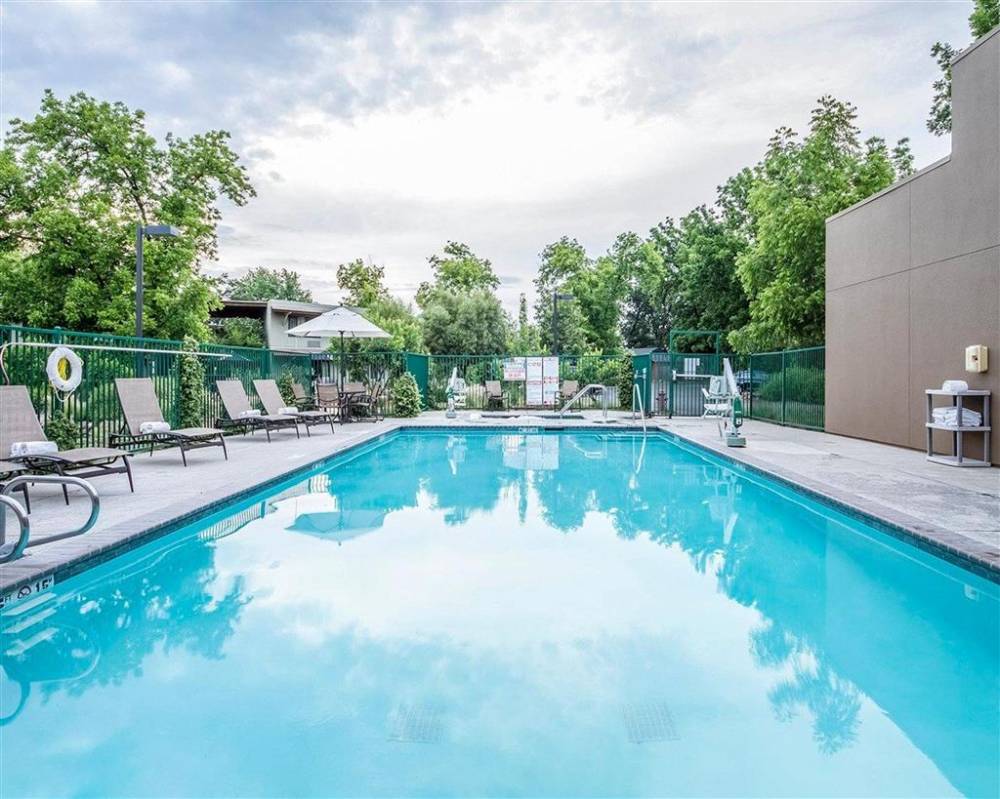 Gaia Hotel And Spa Redding Ascend Hotel  10