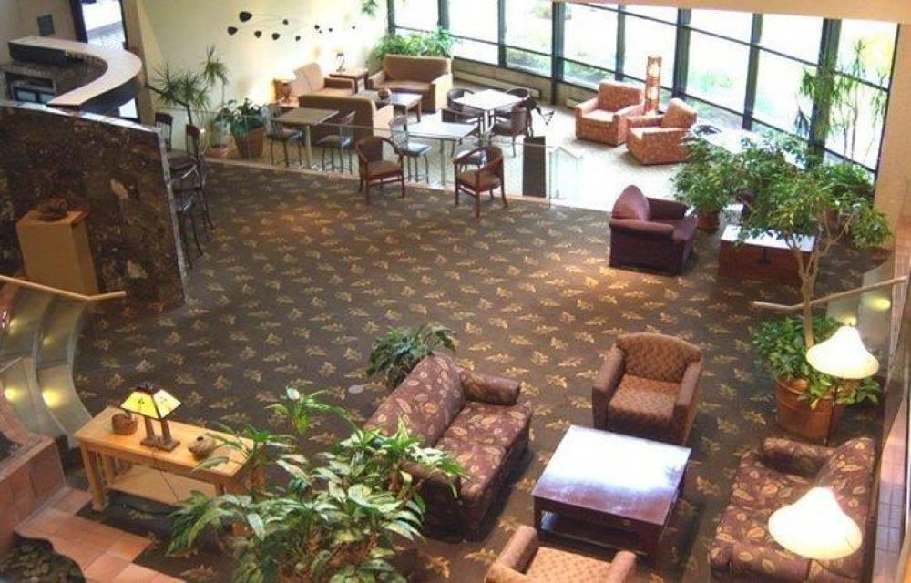 Gateway Hotel And Conference Center 6