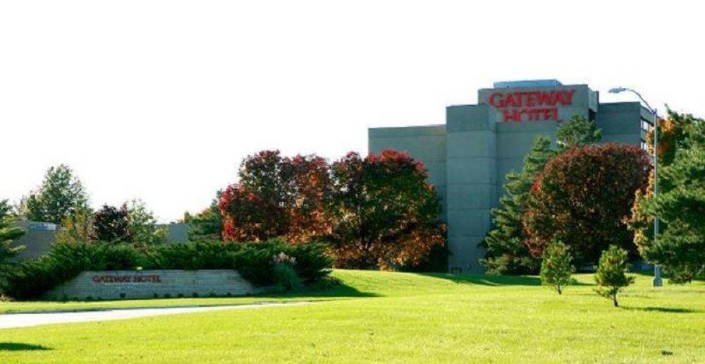 Gateway Hotel And Conference Center