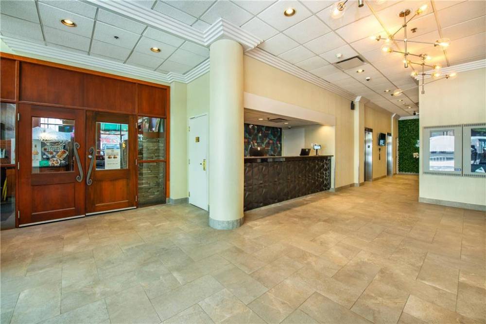 Grand Park Htl And Suites Downtown 3