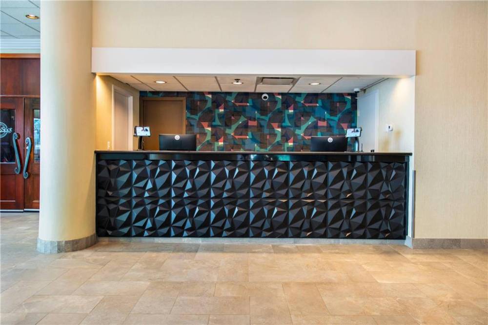 Grand Park Htl And Suites Downtown 5