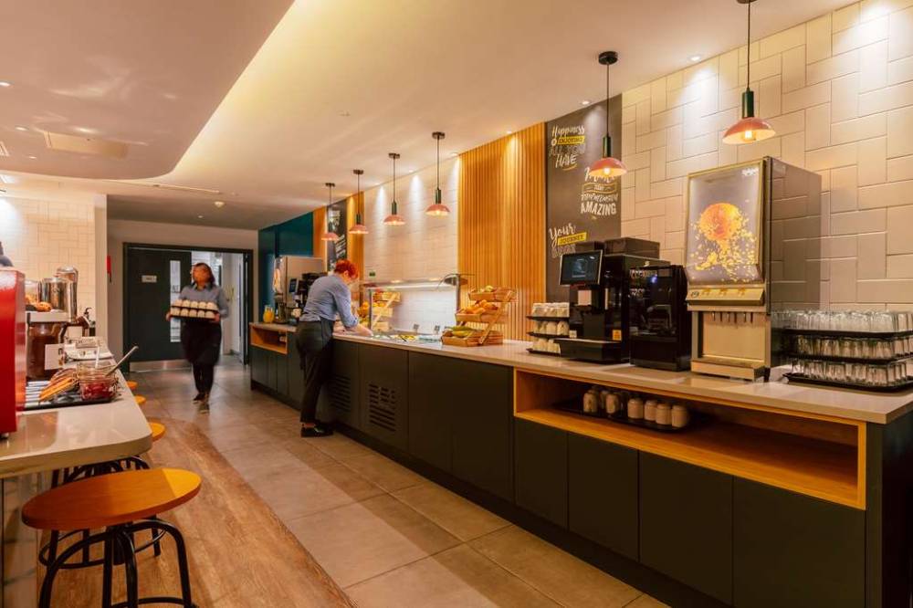 Hampton By Hilton London Park Royal 6