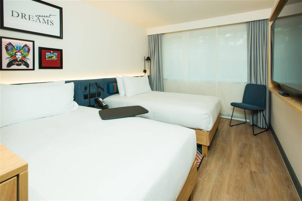 Hampton By Hilton London Park Royal 9