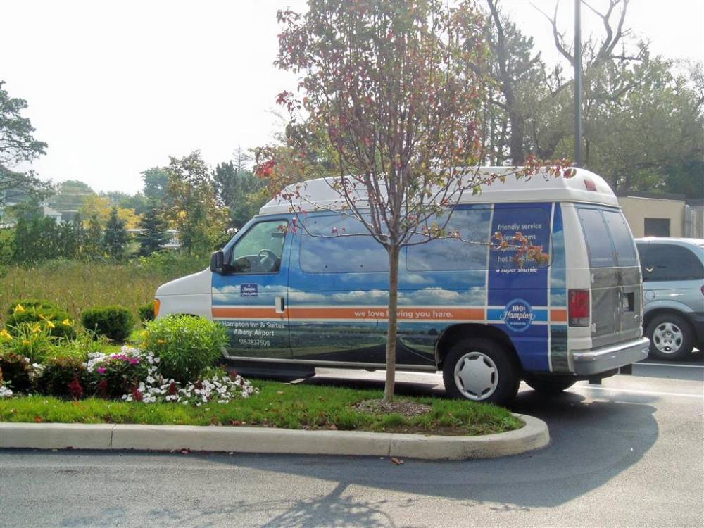 Hampton Inn & Suites Albany-airport