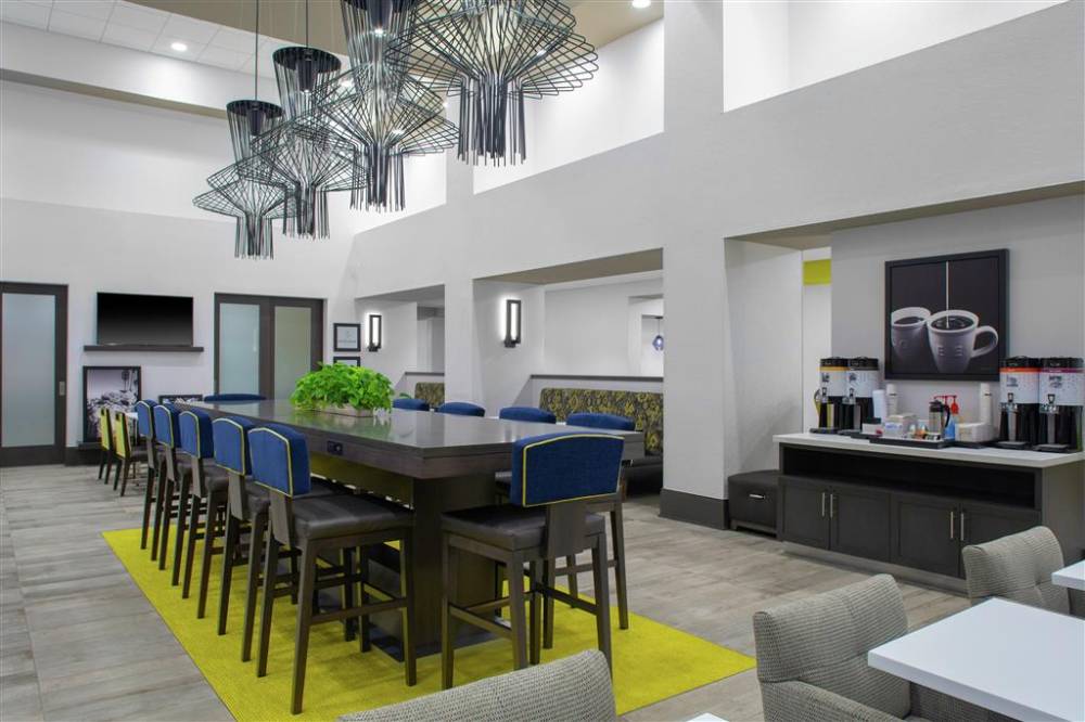 Hampton Inn & Suites By Hilton-irvi 3