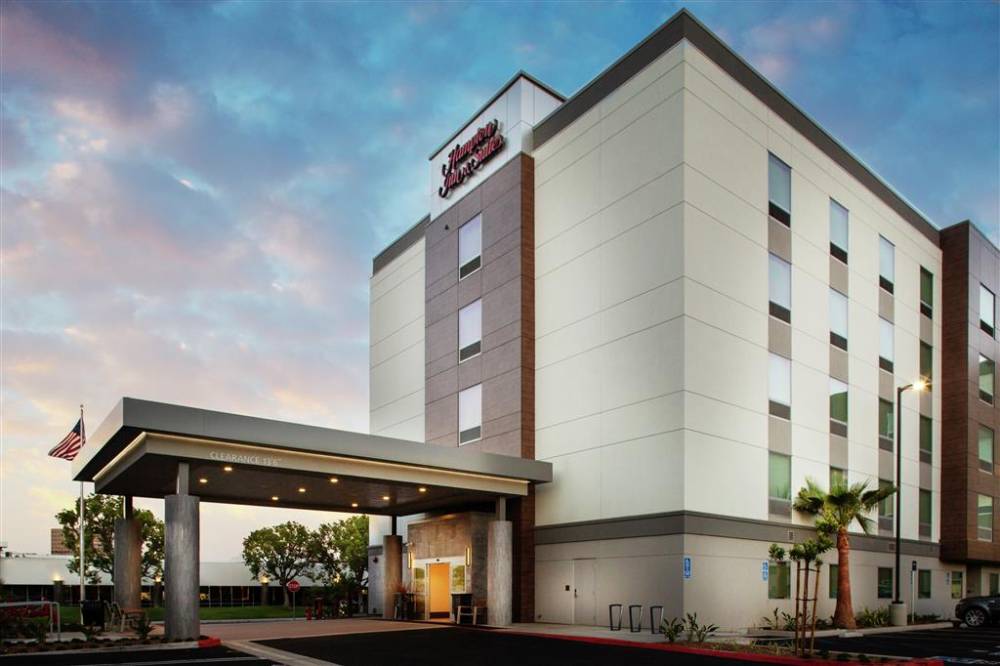 Hampton Inn & Suites By Hilton-irvi