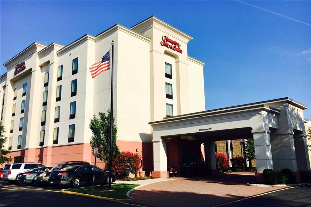 Hampton Inn & Suites Chesapeake-battlefield Blvd.