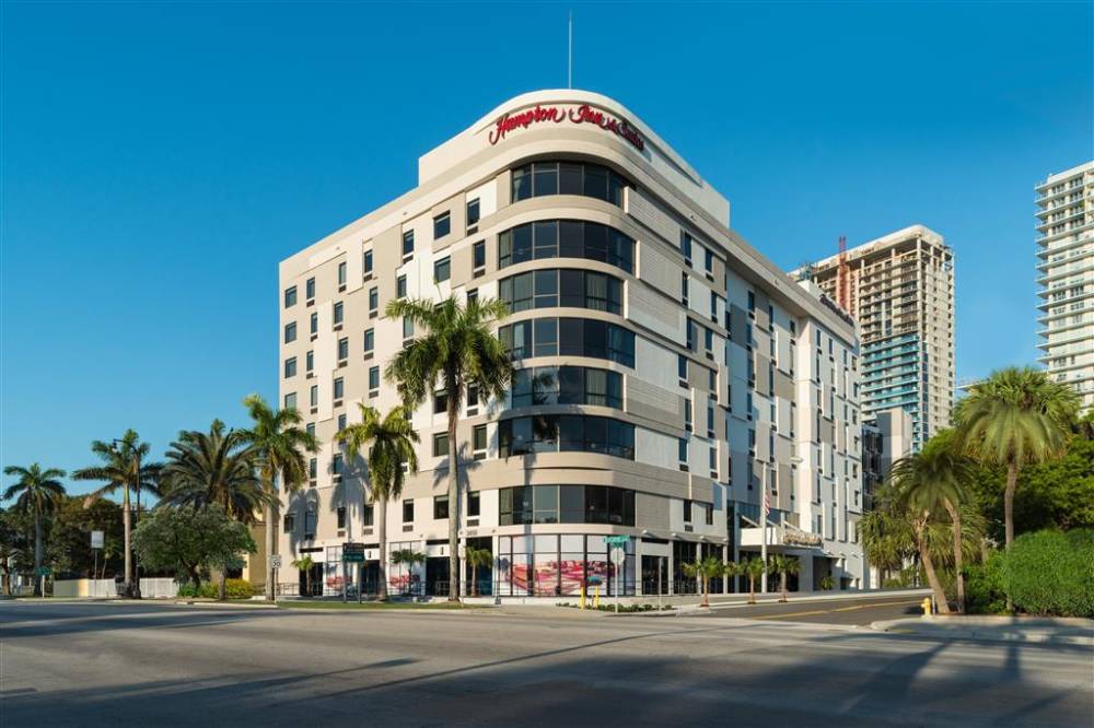 Hampton Inn & Suites Miami Wynwood Design District