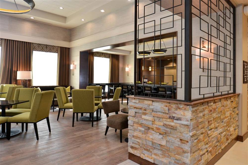 Hampton Inn & Suites Orlando/downto 6