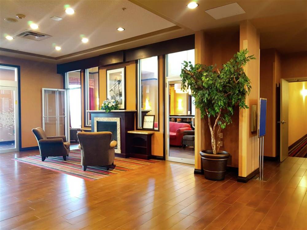 Hampton Inn And Suites By Hilton Edmonton Intl Airport 3