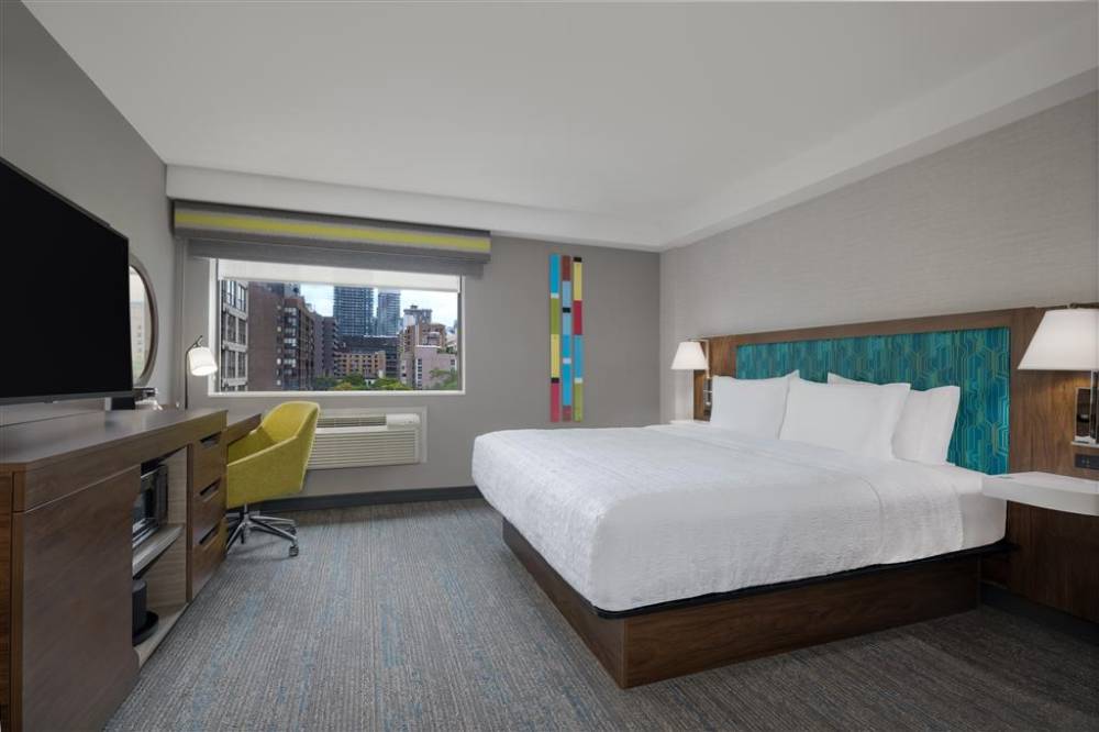 Hampton Inn And Suites By Hilton Toronto Downtown 7