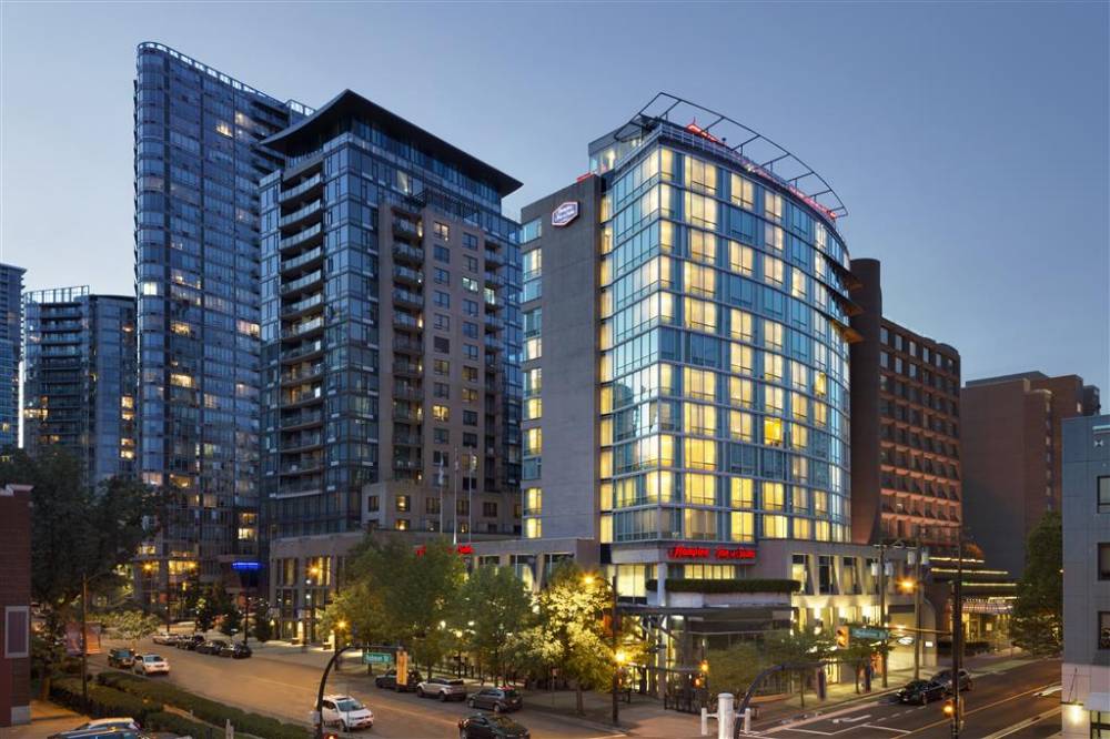 Hampton Inn And Suites By Hilton Vancouver-downtown