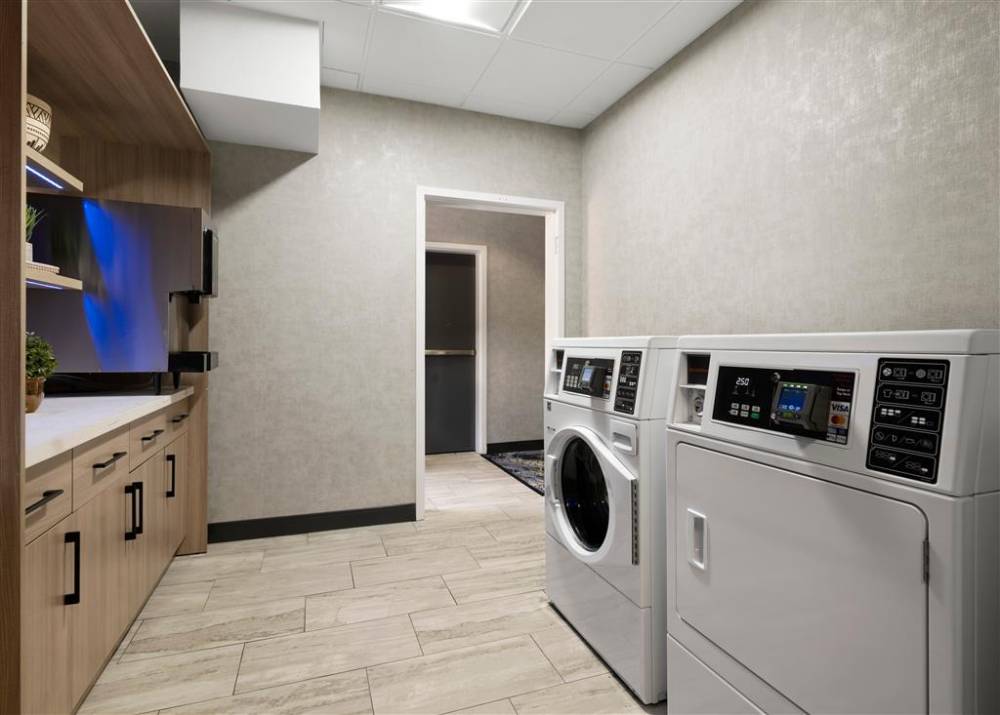 Hampton Inn And Suites Dallas-dfw Arpt W-sh 183 Hurst 5